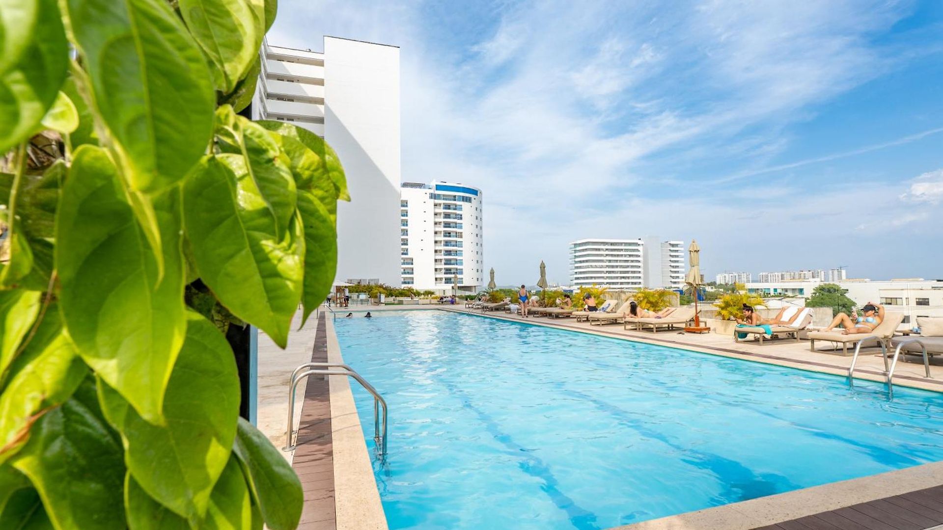 Apartamento Con Vista Al Mar Cerca Del Aeropuerto