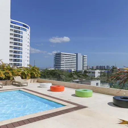 Apartamento Con Vista Al Mar Cerca Del Aeropuerto *