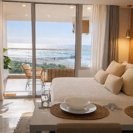Apartamento Con Vista Al Mar Cerca Del Aeropuerto Cartagena