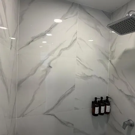 Apartamento Con Vista Al Mar Cerca Del Aeropuerto *