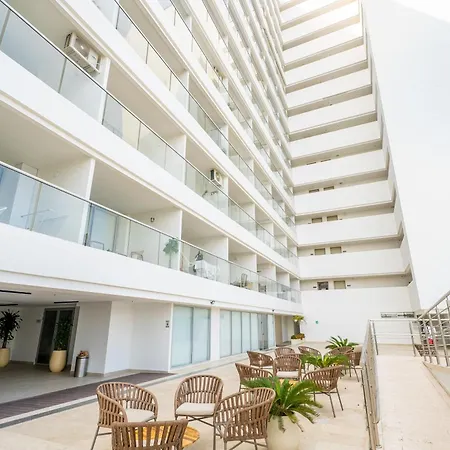 Con Vista Al Mar Cerca Del Aeropuerto Apartamento Cartagena