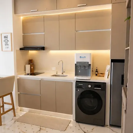 Apartamento Con Vista Al Mar Cerca Del Aeropuerto *