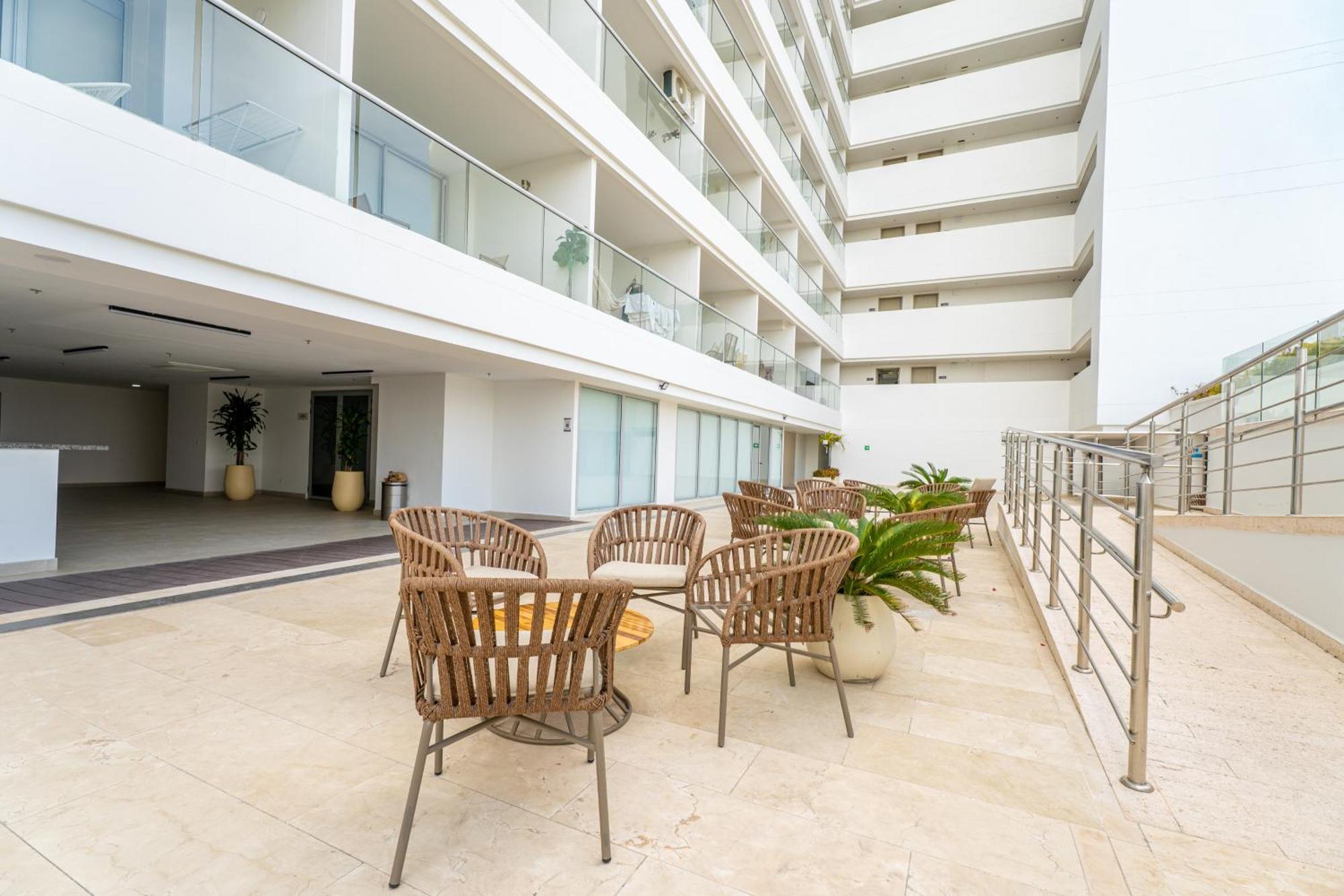 Con Vista Al Mar Cerca Del Aeropuerto Apartment Cartagena